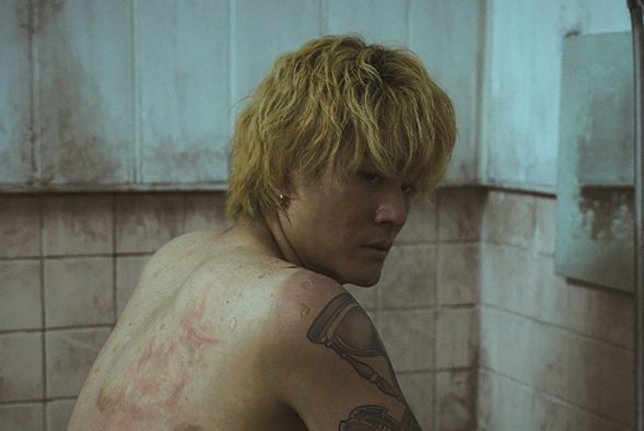 映画『正体』より森本慎太郎演じる和也の場面写真解禁！「本当に大変だったけどめちゃくちゃいい経験になりました」