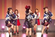 ラストアイドル、「Break a leg!」ヒット祈願で一発ギャグ!? 霜降り明星が配信イベントに降臨 - 画像一覧（23/29）