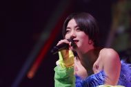 ELAIZA（池田エライザ）、クリスマスに初ライブ開催！ ライブレポート公開 - 画像一覧（4/8）