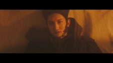 もはや映画⁉ 東方神起・チャンミン、アンドロイドと少女の壮大な物語を描く「Human」MVが話題に - 画像一覧（1/4）
