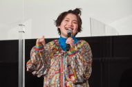 福原遥、アニメ映画『フラ・フラダンス』の魅力を笑顔でアピール！ 「仲間がいるから強くなれる」 - 画像一覧（3/9）