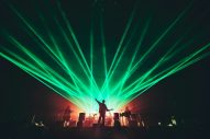 サカナクション、ライブエンターテイメントの表現領域を拡張する壮大なツアーが開幕 - 画像一覧（3/7）