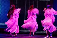 Perfume、MCなし全席着席型のコンセプトライブ『Reframe』が地元・広島で幕！「震えるほど幸せ」 - 画像一覧（6/15）