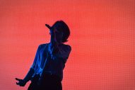 [Alexandros]が届けた圧巻の一夜。『But wait. Arena?』ツアー最終公演のオフィシャルライブレポートが到着 - 画像一覧（3/12）
