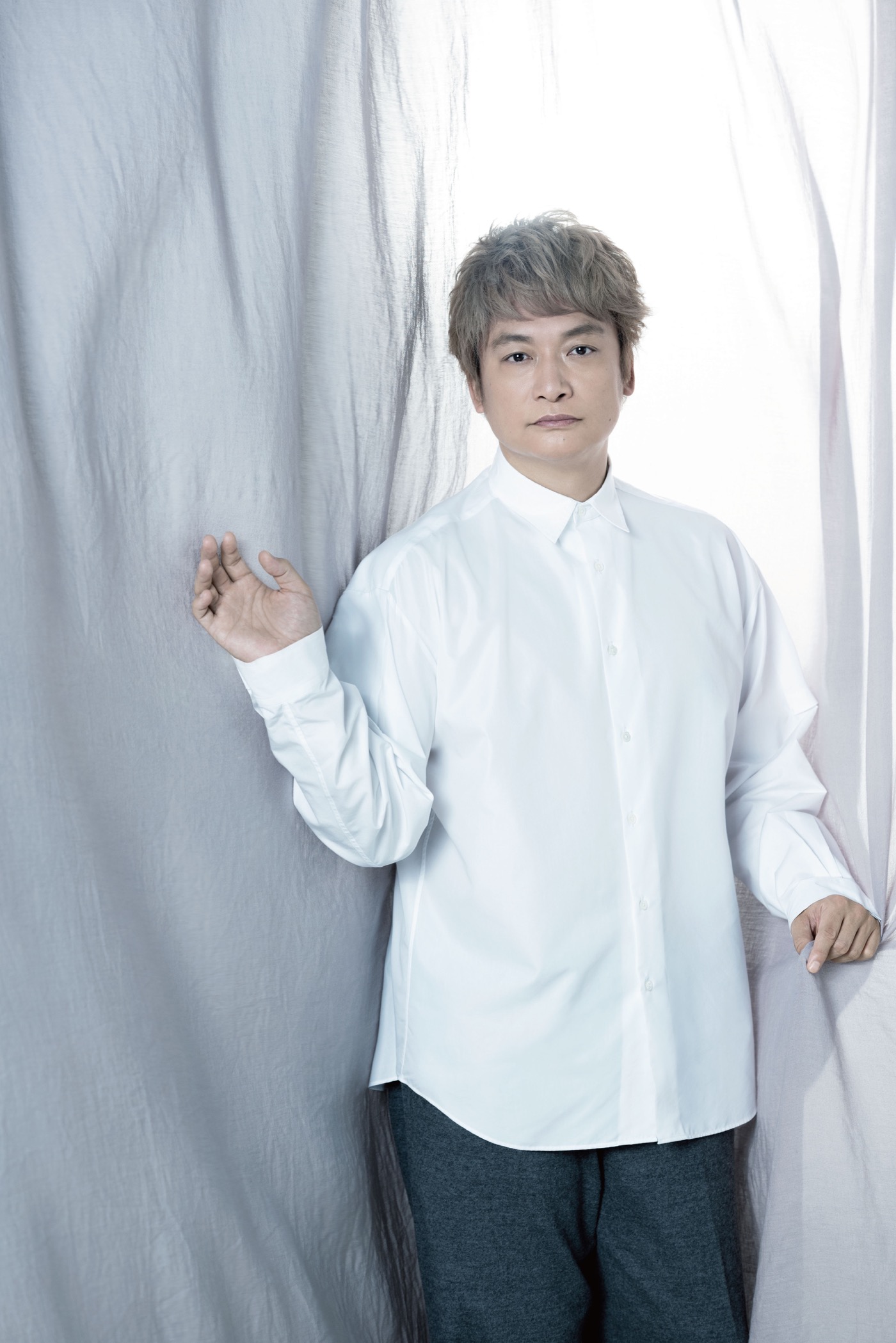 香取慎吾がライブ『Black Rabbit』の開催を発表。東京と神戸の2都市で開催