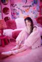 LE SSERAFIM、JAPAN 1st Single「FEARLESS」の“PINK MUSKコンセプトフォト”公開 - 画像一覧（7/10）