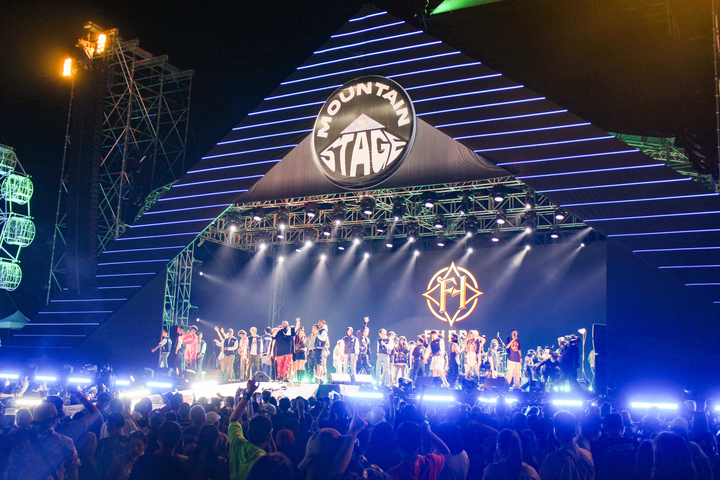BALLISTIK BOYZ＆PSYCHIC FEVER、タイの音楽フェス『BIG MOUNTAIN MUSIC FESTIVAL 12』に出演 - 画像一覧（7/8）