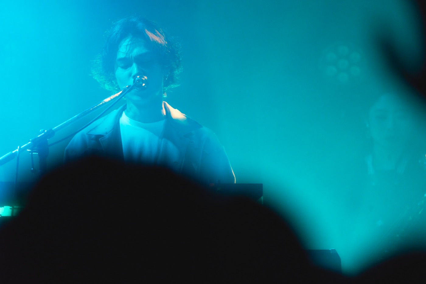 【ライブレポート】Omoinotake『Ammolite』ツアー追加公演が大盛況！「今回のセットリストめっちゃいいな（笑）」（藤井怜央） - 画像一覧（2/7）