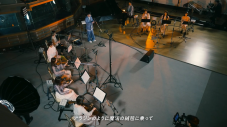 川崎鷹也、9⼈の演奏家ライバーと「魔法の絨毯」「FLY HIGH」をオーケストラバージョンで披露 - 画像一覧（24/27）