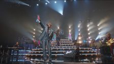 鈴木雅之、『NHK紅白歌合戦』で歌唱する「め組のひと」の最新ライブ映像公開 - 画像一覧（5/5）