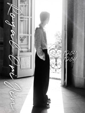 BTS JIN、“神写真集”シリーズ『DICON』最新作の主役に決定