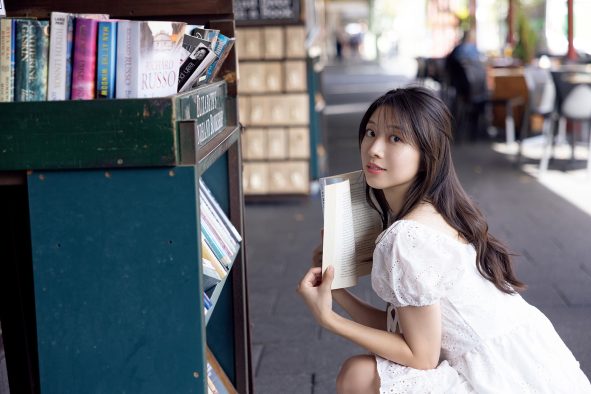 モーニング娘。’25 牧野真莉愛、25歳の誕生日に最新写真集を発売！「“パースでの牧野真莉愛”は、福いっぱいです」