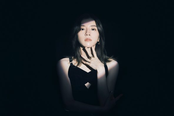 milet、新曲「Flare」がフジテレビ“ノイタミナ”TVアニメ『王様ランキング』第2クールEDテーマに決定