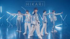 M!LK、新曲「HIKARI」MV公開！ “鏡”と向き合うメンバーの真剣な表情に注目 - 画像一覧（1/2）