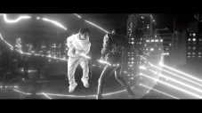 Vaundy、新曲「HERO」MV公開！ 村上虹郎×監督・児玉裕一による“ダーク・ヒーロー”の物語 - 画像一覧（5/7）