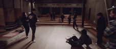 女王蜂、新曲「犬姫」MV公開！ 津田健次郎×女王蜂が能楽堂を舞台にストーリーを展開 - 画像一覧（7/13）