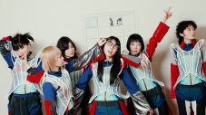 BiSH、12ヶ月連続リリース第4弾「ごめんね」“BiSHイーツ仕様”の開封動画を公開 - 画像一覧（1/3）