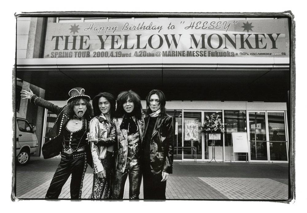 THE YELLOW MONKEY、『SPRING TOUR “NAKED”』よりライブ映像＆通常盤ジャケット解禁 - 画像一覧（2/3）
