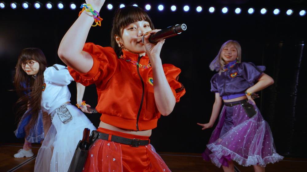 柏木由紀プロデュース・SPY、AKB48劇場で「大声ダイヤモンド」をパフォーマンス - 画像一覧（3/9）