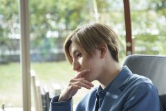 京本大我（SixTONES）、映画『ＴＡＮＧ タング』より“超ナルシスト”な場面写真が解禁