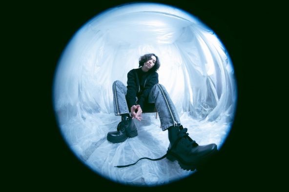 キタニタツヤ、新曲「スカー」がTVアニメ「BLEACH 千年血戦篇」オープニングテーマに決定