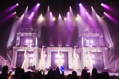 M!LK、東名阪ホールツアー『満月の夜 君と逢う』完走！ 新たなツアーに向け涙の決意表明