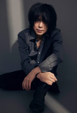 宮本浩次、スペシャルコンサート『ロマンスの夜』がWOWOWで放送＆配信決定