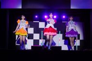小栗有以（AKB48）、濱岸ひより（日向坂46）、鈴木瞳美（≠ME）ら出演舞台『オッドタクシー』が開幕 - 画像一覧（2/6）