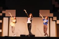 小栗有以（AKB48）、濱岸ひより（日向坂46）、鈴木瞳美（≠ME）ら出演舞台『オッドタクシー』が開幕 - 画像一覧（2/6）