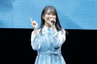 日向坂46、初の4期生単独公演『おもてなし会』を開催。“声出し解禁”ライブにファン大歓声 - 画像一覧（2/26）