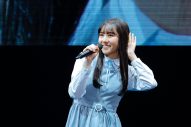 日向坂46、初の4期生単独公演『おもてなし会』を開催。“声出し解禁”ライブにファン大歓声 - 画像一覧（4/26）