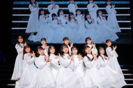 日向坂46、初の4期生単独公演『おもてなし会』を開催。“声出し解禁”ライブにファン大歓声 - 画像一覧（17/26）