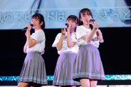 日向坂46、初の4期生単独公演『おもてなし会』を開催。“声出し解禁”ライブにファン大歓声 - 画像一覧（22/26）