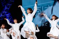 日向坂46、初の4期生単独公演『おもてなし会』を開催。“声出し解禁”ライブにファン大歓声 - 画像一覧（24/26）