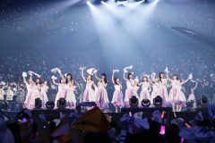 乃木坂46、毎年恒例のバースデーライブで秋元真夏から新キャプテン・梅澤美波へバトンタッチ