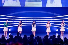 KARA、「おかえり！」の大声援が5人を包んだ8年ぶりのファンミーティングがスタート