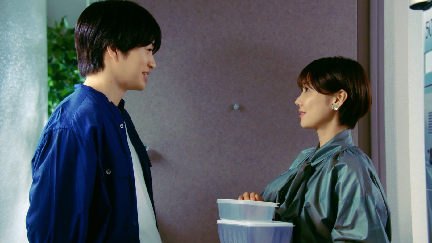 リーガルリリー、倉科カナ×菊池風磨W主演ドラマ『隣の男はよく食べる』主題歌決定。ドラマ現場を訪問 - 画像一覧（3/7）