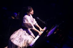 大塚愛、ピアノ弾き語りライブに幕！ アニバーサリー＆バースデーライブの開催も決定