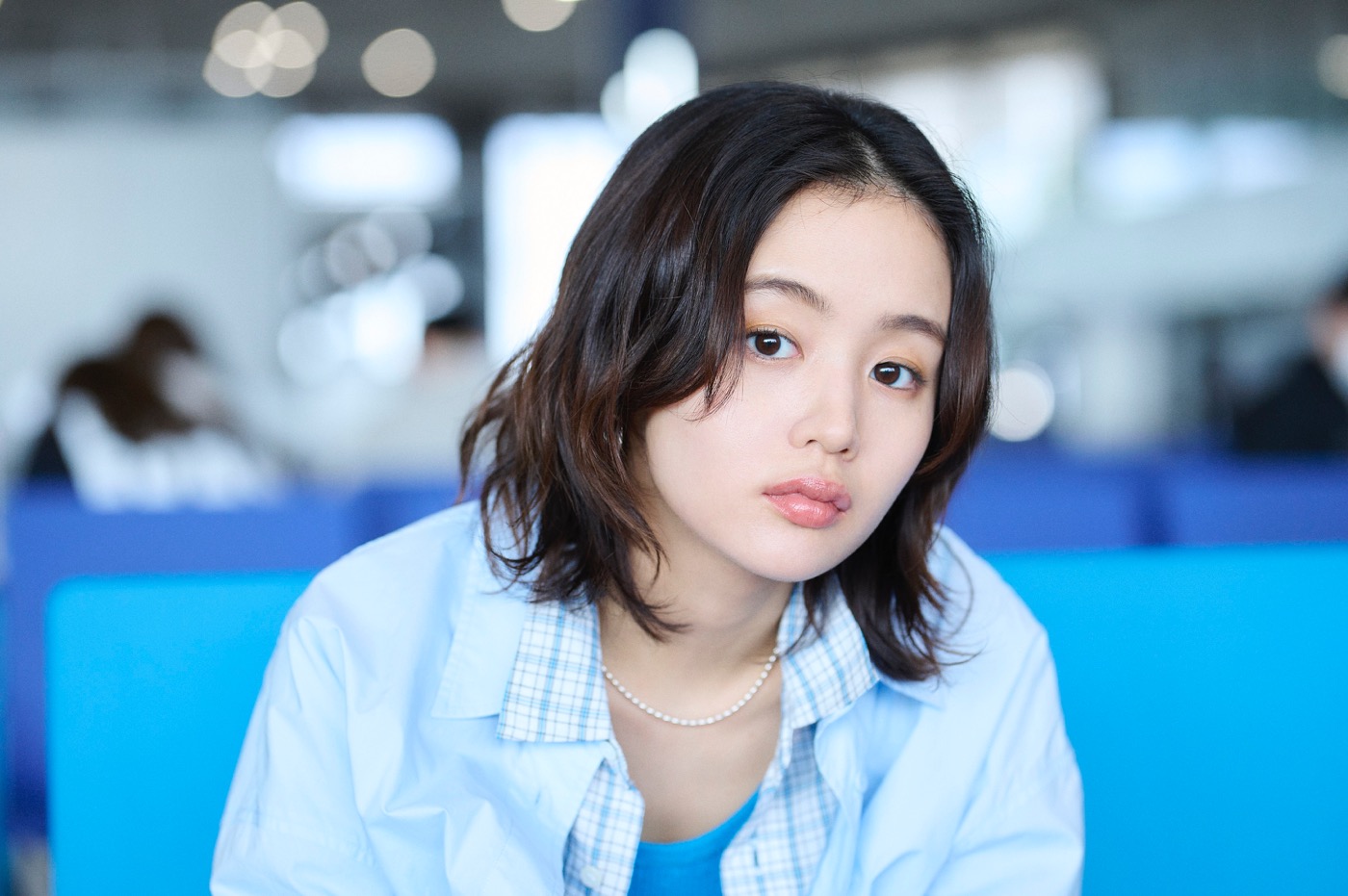 藤原さくら、アルバム『AIRPORT』リリース決定。空港で撮影されたジャケット写真、新ビジュアルを公開 - 画像一覧（1/3）