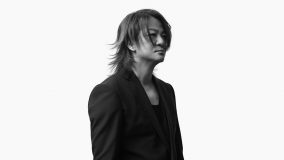 GLAY・TERU、生まれ育った北海道・函館で自身初の作品展『音の可視化』を開催