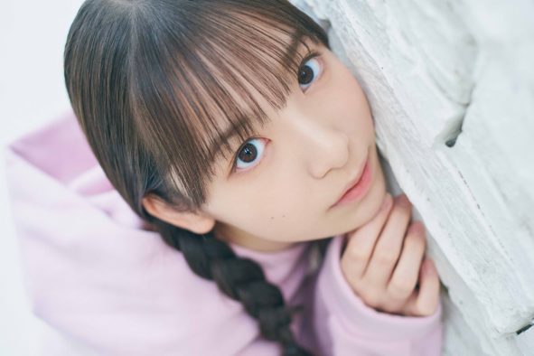 日向坂46、四期生のグラビアを毎日ひとりずつ公開していく「四期生のぽかぽか写真館」ふたり目は渡辺莉奈