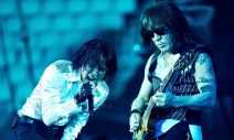 B’z × WOWOW、B’zのライブ遍歴をたどる結成35周年記念スペシャルプログラム放送決定 - 画像一覧（5/5）