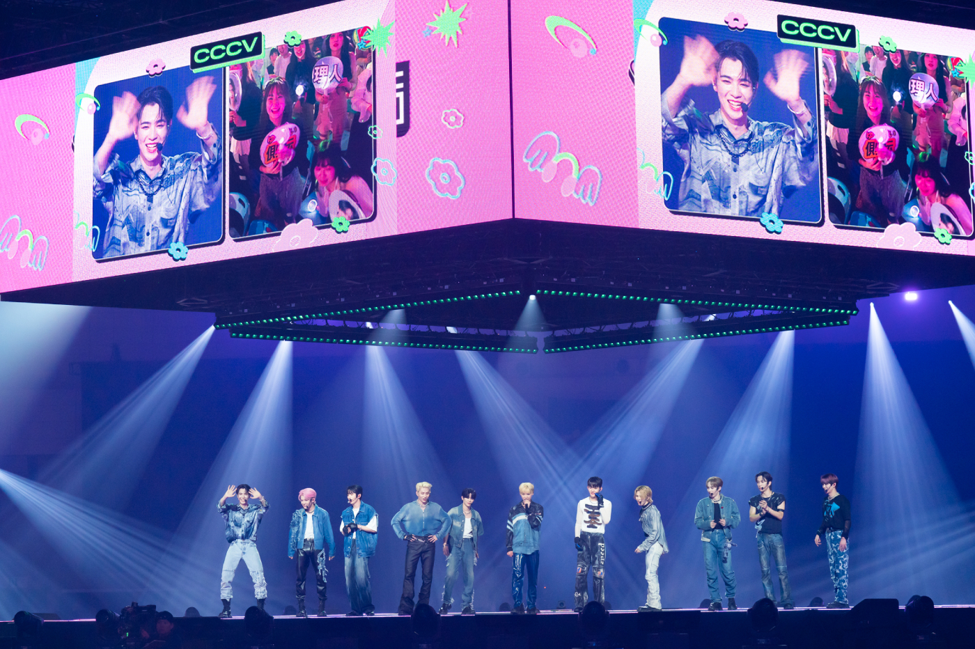 INI、『KCON JAPAN 2023』で新曲「FANFARE」世界初披露！ Stray Kidsの「MANIAC」もカバー - 画像一覧（2/5）