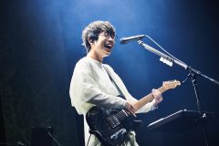 【レポート】川崎鷹也、自身最大規模となる全国ツアー完走。終演後にアルバムタイトル曲「ぬくもり」MVを公開