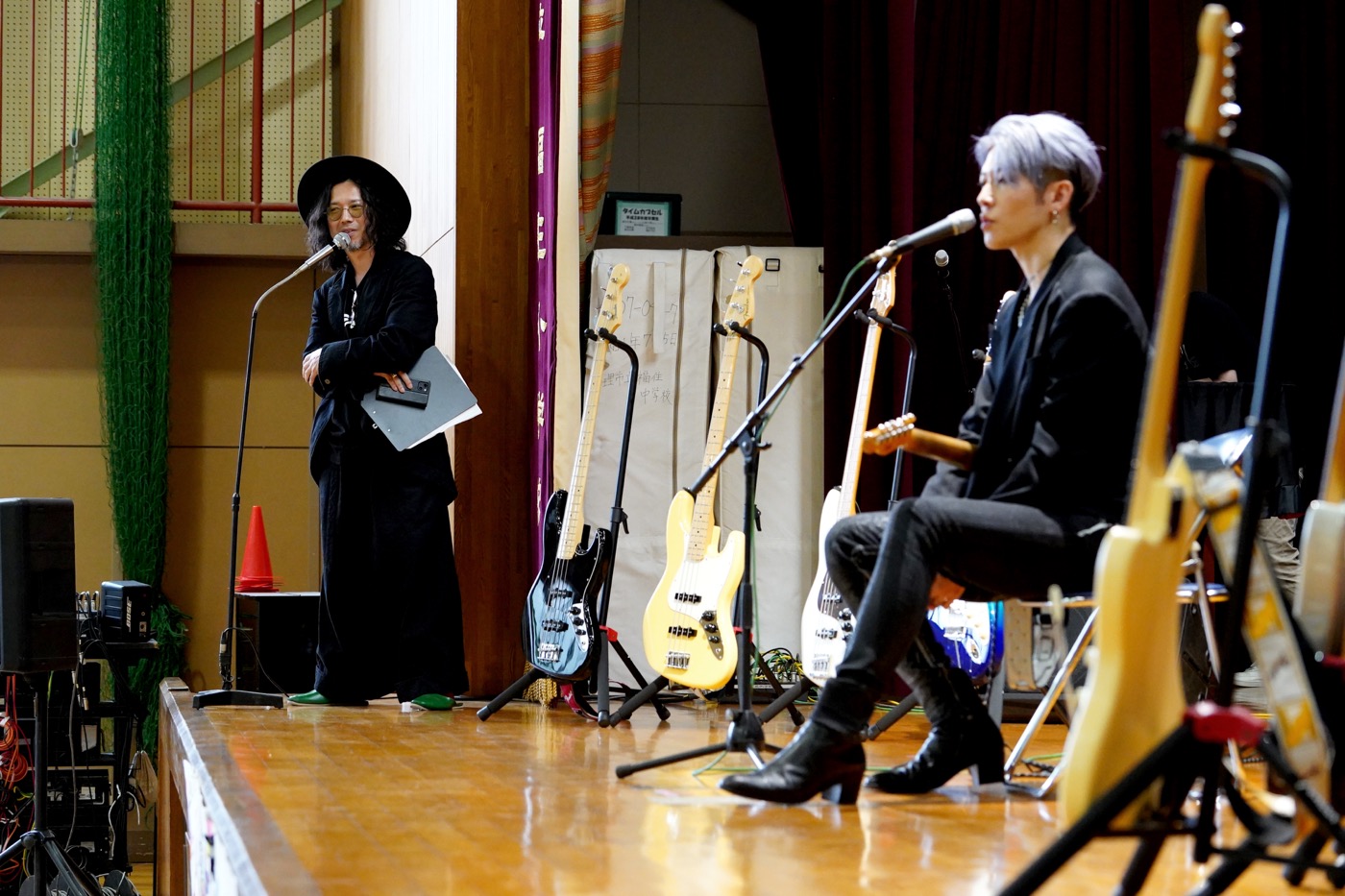 【レポート】MIYAVI、「フェンダー」チャリティスクールイベントに登場。奈良の小中学生にスペシャルレッスン - 画像一覧（7/13）