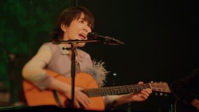 原由子、初の映像作品リリース記念で「ヤバいね愛てえ奴は」ライブ映像公開