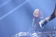 YOSHIKI、『THE MUSIC DAY』で特別バージョンのX JAPAN「Angel」＆自らの新曲「Requiem」を披露 - 画像一覧（17/18）