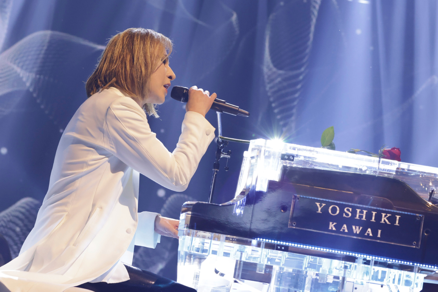 YOSHIKI、『THE MUSIC DAY』で特別バージョンのX JAPAN「Angel」＆自らの新曲「Requiem」を披露 - 画像一覧（4/18）