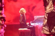 YOSHIKI、『THE MUSIC DAY』で特別バージョンのX JAPAN「Angel」＆自らの新曲「Requiem」を披露 - 画像一覧（1/18）