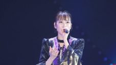 ももクロ、『ももいろクリスマス2022 LOVE』LIVE Blu-ray & DVDより「白金の夜明け」ライブ映像公開 - 画像一覧（4/6）